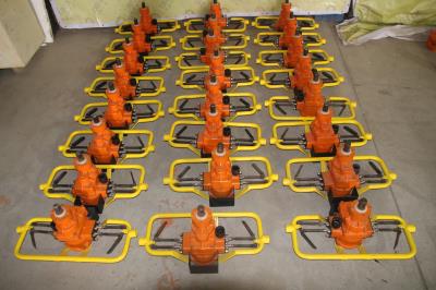 【争分夺秒】探水钻机厂家一线工人日夜赶制年关最后一批钻机，有你的吗？